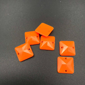 b40-12-f33 2 Quadrato piatto acrilico Arancione Fluo 12x12mm